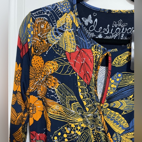 NWT - Desigual Women’s Long Sleeve Floral Prints T Shirt - Size XL - Picture 2 of 10